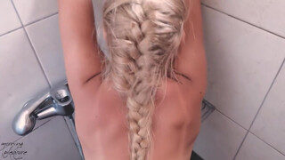 Strand tusolóban dugás - Morningpleasure