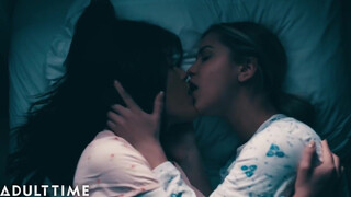 TRUE LESBIAN - így nyalják ki egymást a mormonok