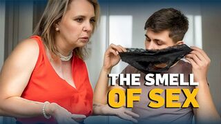 Duci könyvelőnő formás hátsója ellenállhatatlan vonzerővel csábít