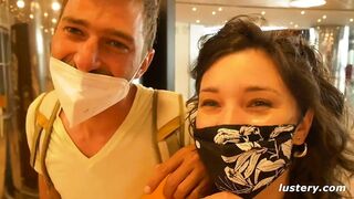 Velvet érzéki behódolása: jóból forróba, a csúcsig