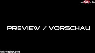 Szőke tini bombázó sztrapkóban lovagol a szenvedélyen a castingon szabadtéren