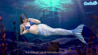 Sellő csaj simogatja magát, míg édes nedves csúszkálással élvezi