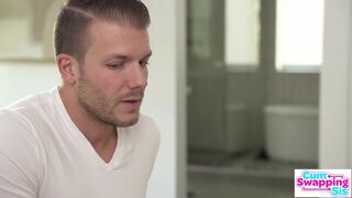 Kinky Katie Kush és forró Leana Lovings elárasztva krémes facialsben