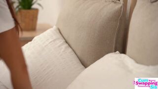 Tiffany Tatum rábeszéli mostohaapját, hogy van bajunk – kétségbeesetten vágyunk a forró spricc-sperma-lövéseidre