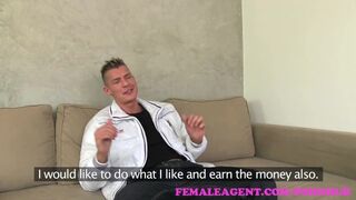 FemaleAgent - a farkaséhes milf alig bírta a dögös striptíző hatalmas farkát a válogatáson