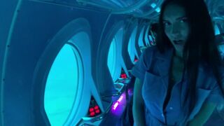 Nyilvános önélvezet Lovense-szel: robbanásszerű orgazmus tengeralattjárón 6. rész