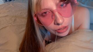 Otthoni vadulós mostoha nővérrel, punci orgazmus és intenzív visszadugás