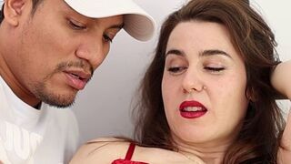 Mi a fene! A feleségem a szexedzővel hancúrozik inkább, mint velem?