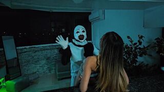 Horror éjszaka: Halloweenkor megbasszák Natalia Alvaradót