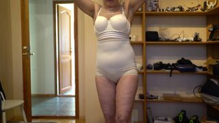 Nagymama csábítása: óriás farkam kizárólag neki van szánva