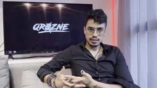 Keményen basznak az amatőr ribancok a gyűlölködők ellen