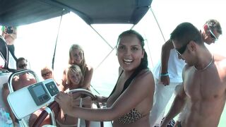 Forró orális és anális orgia a Balatoni Yachton – Vad Szopás és Kemény Gangbang