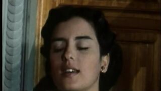 Anita Rinaldi méretes mellekkel és hardcore anális jelenettel az Örökösnő 6. részében