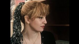 Szőrös pinák hardcore cumizása Moana Pozzi és Rocco Siffredi társaságában